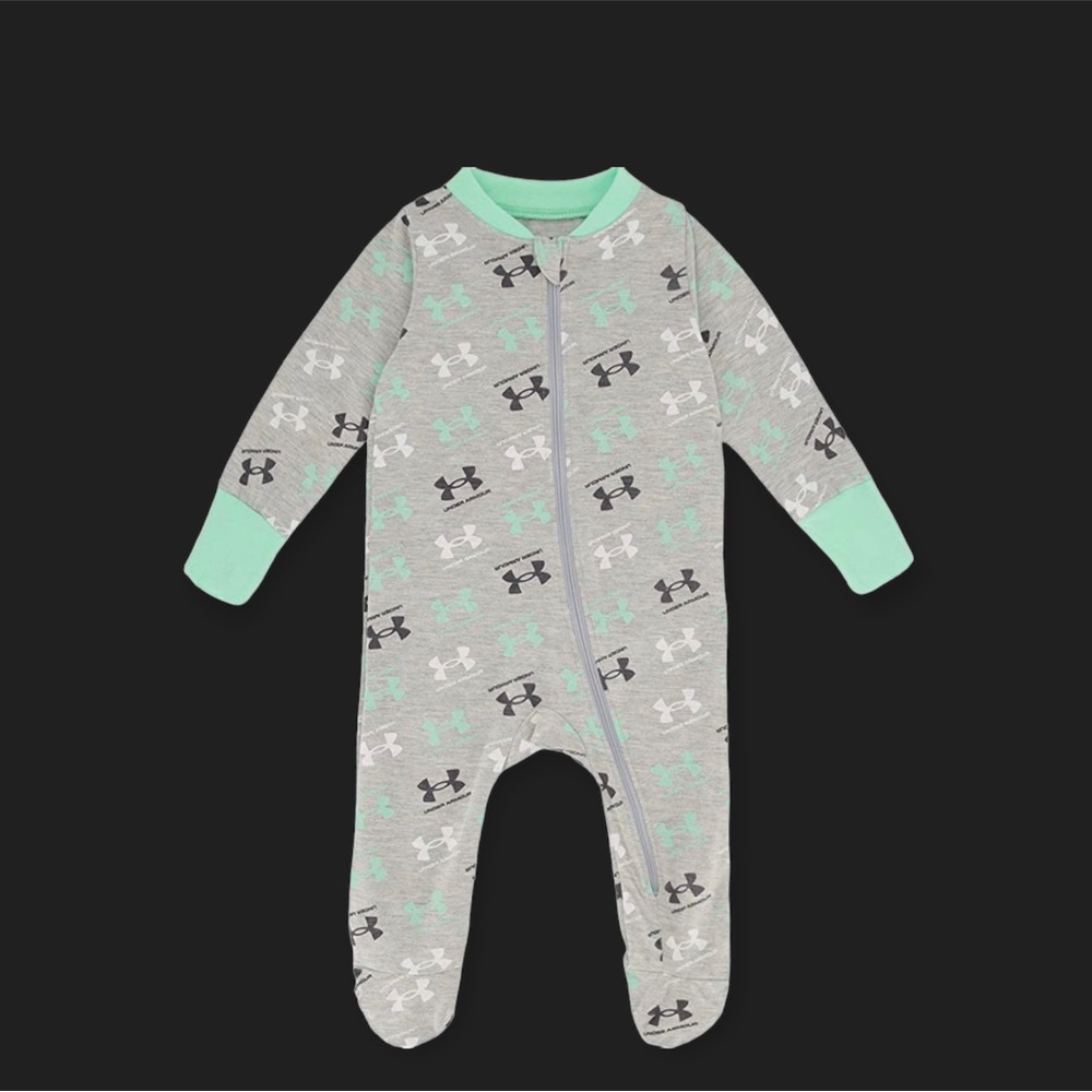 NWT Under Armour Footsie
